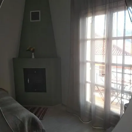 Karavos 2* بورتاريا